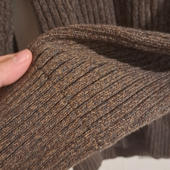Calvin klein brown sweater size m - Picture 3 of 6